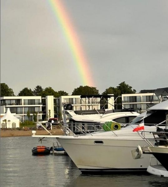  Waren (Müritz) Lukrative Kapitalanlage: Luxusapartment mit Seeblick und Yachthafen Gewerbe kaufen